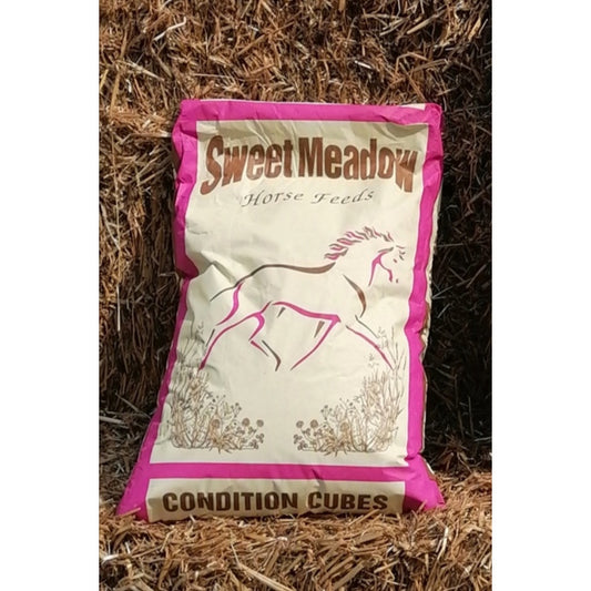 Sweet Meadow Conditioning Cubes 20kg